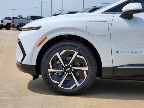 2025 Chevrolet Equinox EV LT