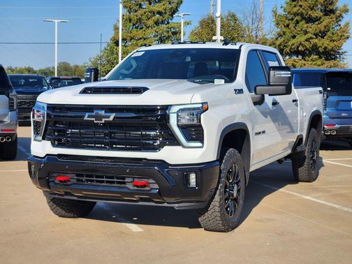 2026 Chevrolet Silverado 2500 LT