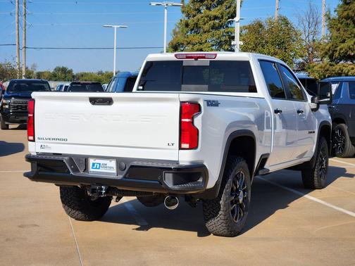 2026 Chevrolet Silverado 2500 LT