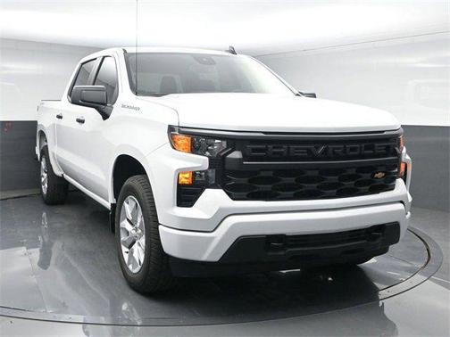 Summit White 2025 Chevrolet Silverado 1500 Custom