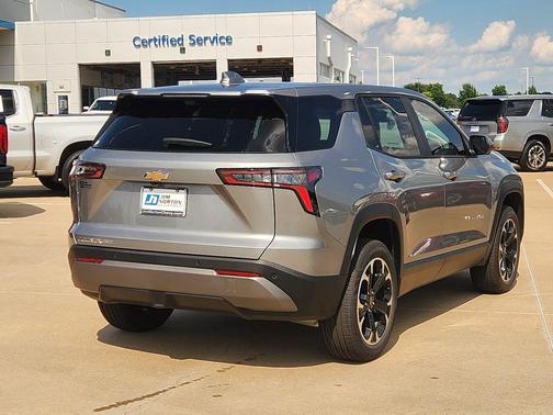 Sterling Gray Metallic 2026 Chevrolet Equinox 1LT