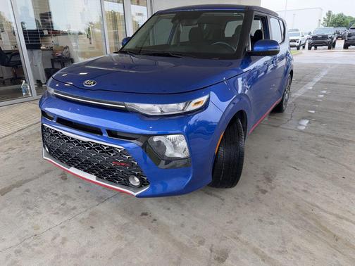 Neptune Blue/Black Roof 2021 Kia Soul GT-Line