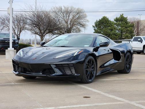 2026 Chevrolet Corvette Stingray w/1LT