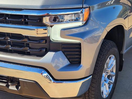 Sterling Gray Metallic 2026 Chevrolet Silverado 1500 LT