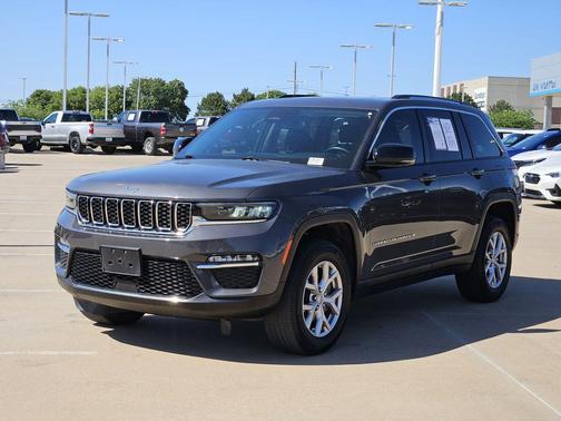 Baltic Gray Metallic Clearcoat 2022 Jeep Grand Cherokee Limited
