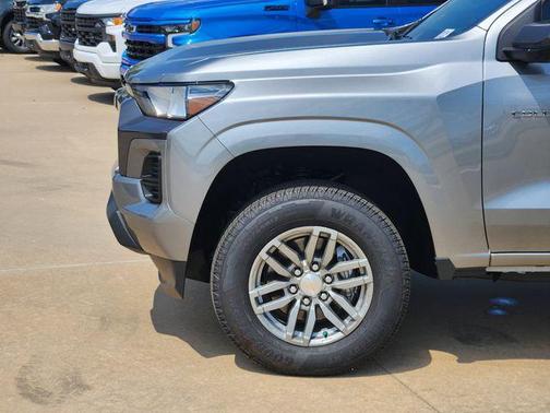 2025 Chevrolet Colorado LT