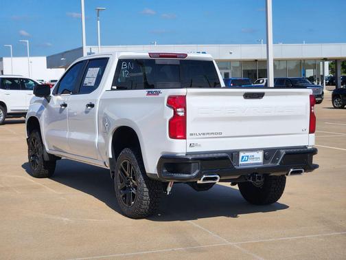 Summit White 2026 Chevrolet Silverado 1500 LT Trail Boss