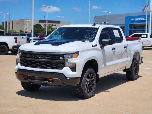 Summit White 2026 Chevrolet Silverado 1500 Custom Trail Boss