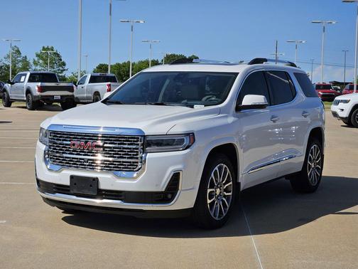 White Frost Tricoat 2021 GMC Acadia Denali