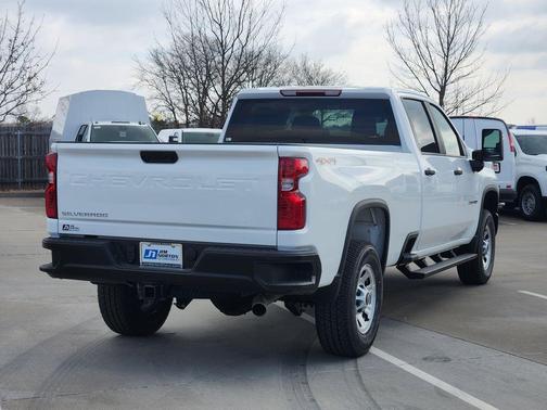 Summit White 2026 Chevrolet Silverado 2500 WT