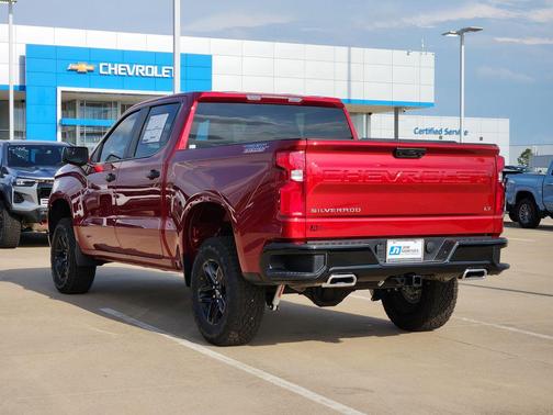 Radiant Red Tintcoat 2026 Chevrolet Silverado 1500 LT Trail Boss