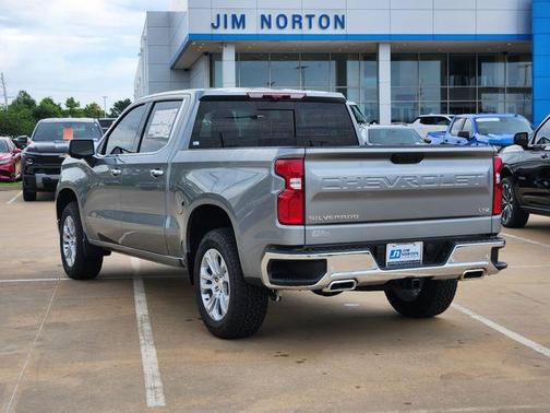 2025 Chevrolet Silverado 1500 LTZ