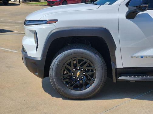 2026 Chevrolet Silverado EV LT