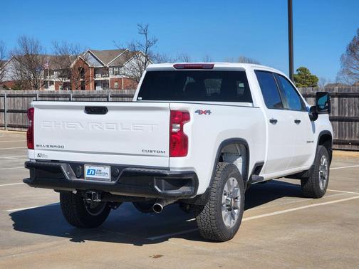 2026 Chevrolet Silverado 2500 Custom