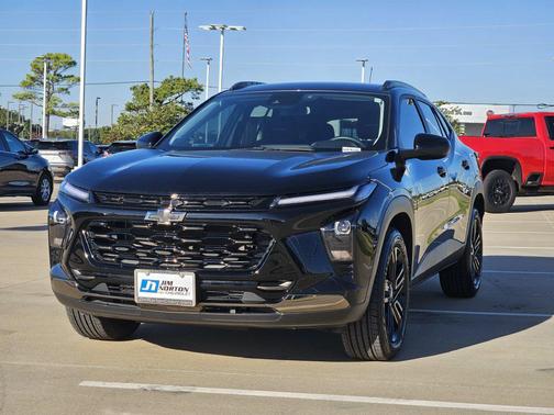 Mosaic Black Metallic 2026 Chevrolet Trax FWD ACTIV
