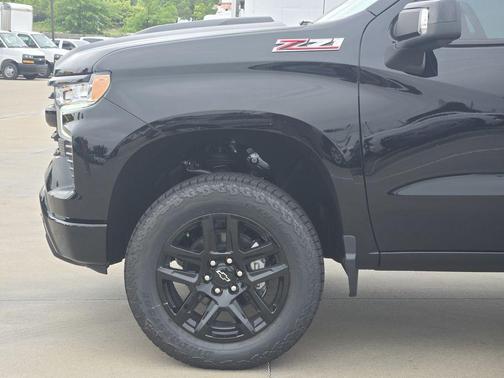 Black 2026 Chevrolet Silverado 1500 LT Trail Boss