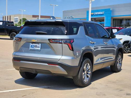 Sterling Gray Metallic 2026 Chevrolet Equinox 1LT