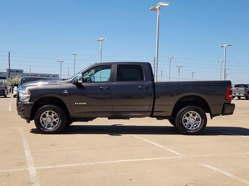 Granite Crystal Metallic Clearcoat 2024 RAM 2500 Laramie Crew Cab 4x4 6'4' Box