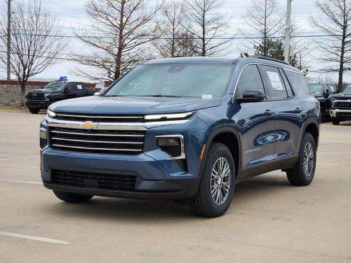 Lakeshore Blue Metallic 2026 Chevrolet Traverse LT