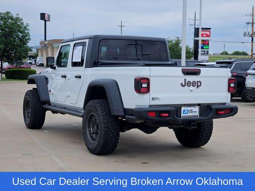 Bright White Clearcoat 2020 Jeep Gladiator Rubicon