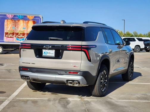 2026 Chevrolet Traverse AWD Z71