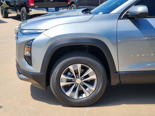 Sterling Gray Metallic 2026 Chevrolet Equinox 1LT