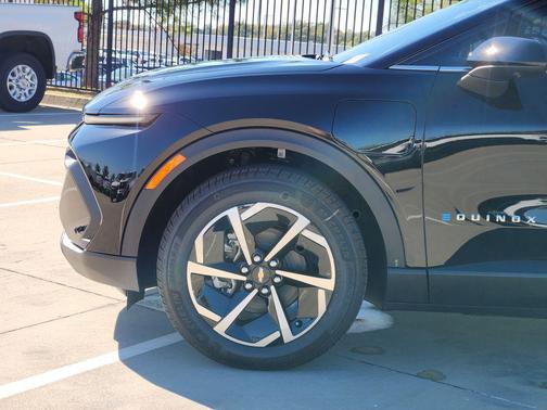 Black 2026 Chevrolet Equinox EV LT