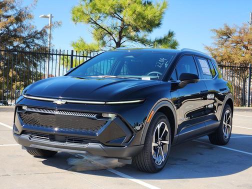 Black 2026 Chevrolet Equinox EV LT