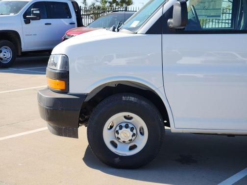 2025 Chevrolet Express 3500 RWD 3500 Extended Wheelbase WT