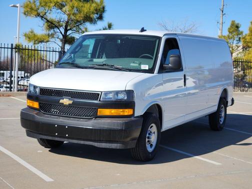2025 Chevrolet Express 3500 RWD 3500 Extended Wheelbase WT