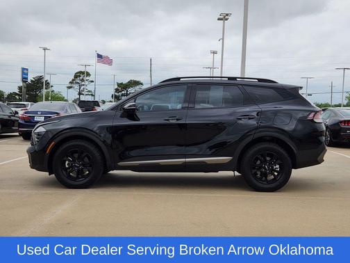 Ebony Black 2023 Kia Sportage S