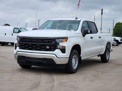 Summit White 2026 Chevrolet Silverado 1500 WT
