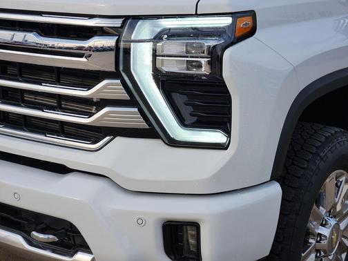 2026 Chevrolet Silverado 2500 High Country