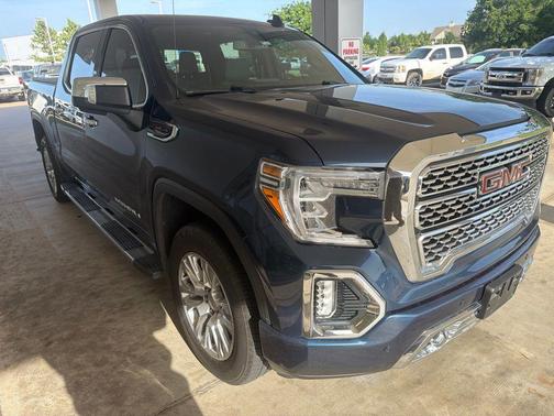 Pacific Blue Metallic 2022 GMC Sierra 1500 Denali