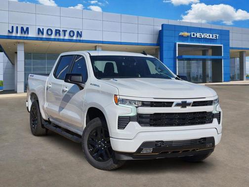 Summit White 2026 Chevrolet Silverado 1500 RST
