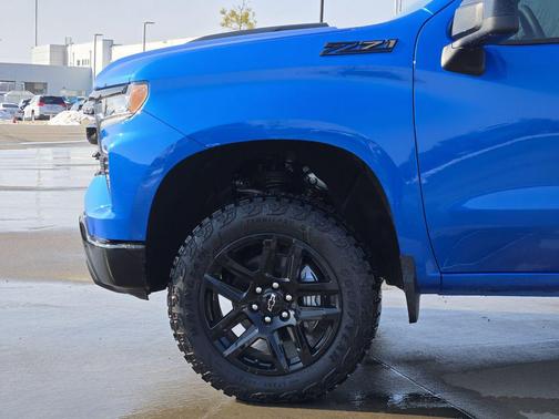 Riptide Blue Metallic 2026 Chevrolet Silverado 1500 LT Trail Boss