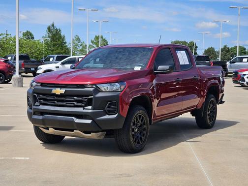 Radiant Red Tintcoat 2025 Chevrolet Colorado WT