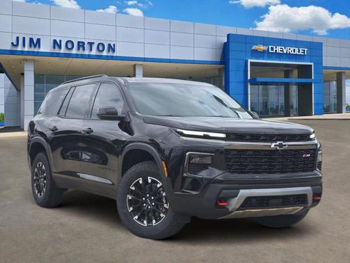 Black Metallic 2026 Chevrolet Traverse AWD Z71