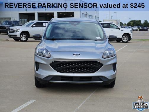 Silver Metallic 2022 Ford Escape SE