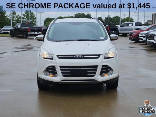 White 2015 Ford Escape SE