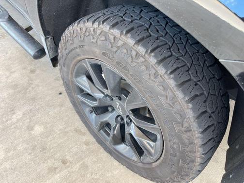 Black 2021 Chevrolet Silverado 1500 RST