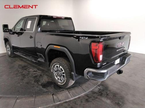 2023 GMC Sierra 2500 SLE