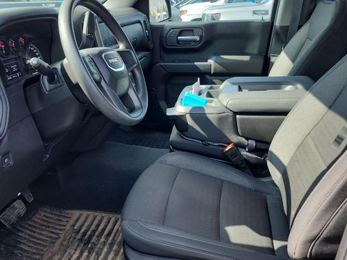 Sterling 2024 GMC Sierra 1500 Pro