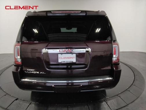 2017 GMC Yukon XL Denali