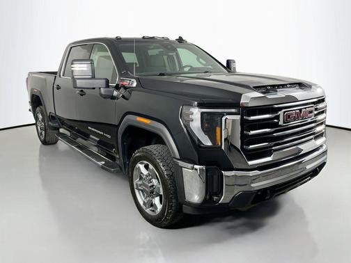 Onyx Black 2025 GMC Sierra 2500 SLE