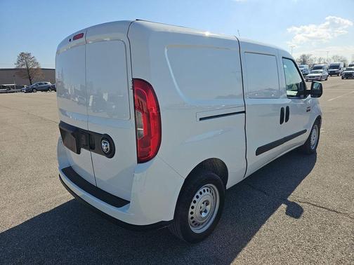 Bright White 2022 RAM ProMaster City Base