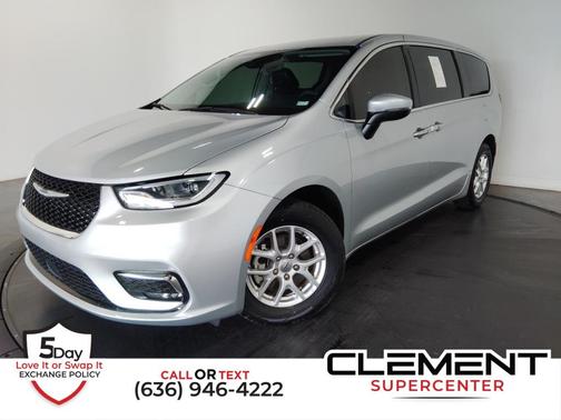 2023 Chrysler Pacifica Touring-L