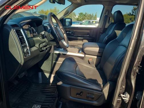 2017 RAM 1500 Laramie