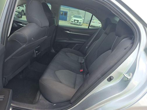 Celestial Silver Metallic 2022 Toyota Camry LE