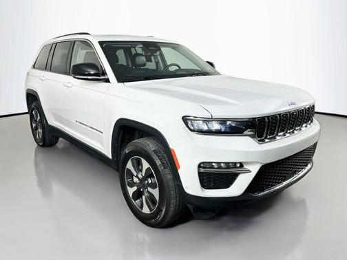 Bright White Clearcoat 2022 Jeep Grand Cherokee 4xe Base